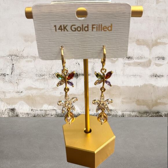 Jewelry - 14K Gold Filled Dangle Earrings NEW